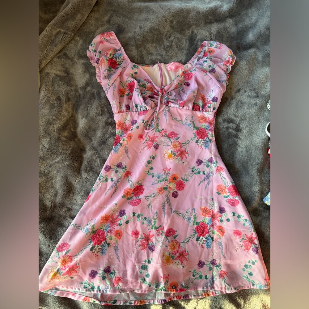 Pink floral dress. Soft silky type material
